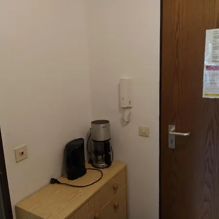 B211 Gemuetliches Fuer Urlauber Und Berufsreisende Apartment *